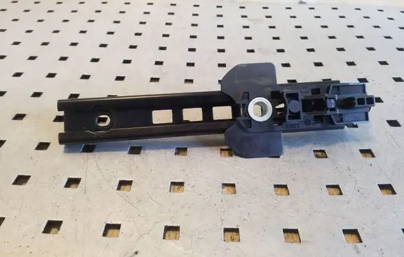 Land Rover Freelander 2 - LR2 Seat belt adjustment rail 7G9N611C46AA