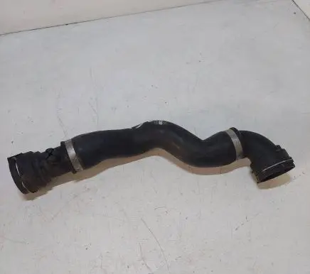 BMW 5 E39 Engine coolant pipe/hose 11531705223