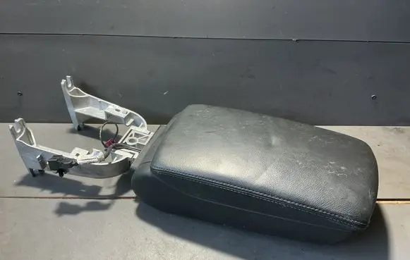 Audi A6 S6 C6 4F Armrest 4F0864283
