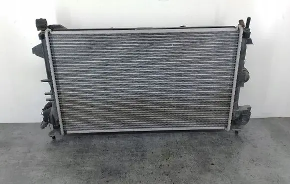 Opel Vectra C Coolant radiator 