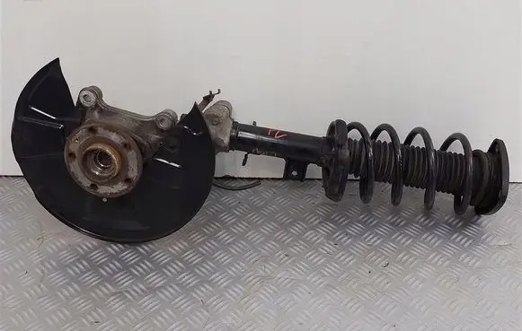 Volvo XC40 Front shock absorber/damper 32221856