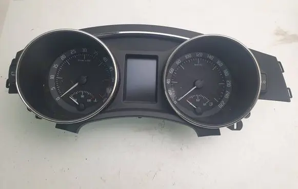 Skoda Superb B6 (3T) Speedometer (instrument cluster) 3T1920841M 1352509573 VD104815