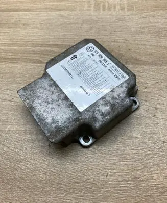 Volkswagen Touran I Airbag control unit/module 1T0909605C