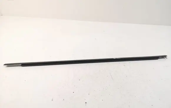 Mazda 3 II Rear door glass trim molding