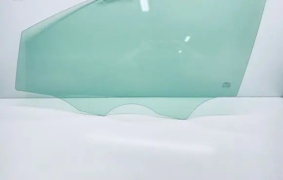 Seat Altea Front door window glass four-door 5P0845201