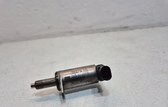 Audi Q5 SQ5 8R Turbo solenoid valve 06H103697B