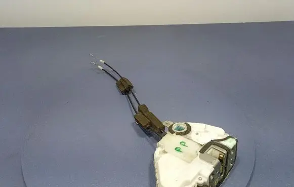 Honda Accord Front door lock 