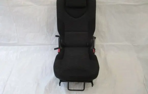 Peugeot 308 Second row seats 