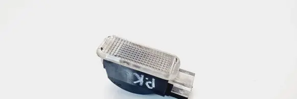 Volkswagen PASSAT B5.5 Rear door interior light 3B0947415B