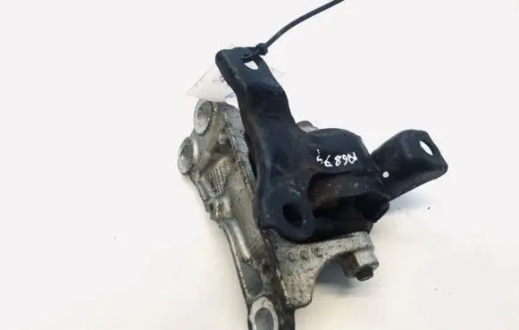 Honda Civic Engine mount bracket 5s6fe0