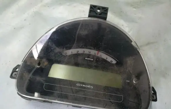 Citroen C3 Speedometer (instrument cluster) 9660225980