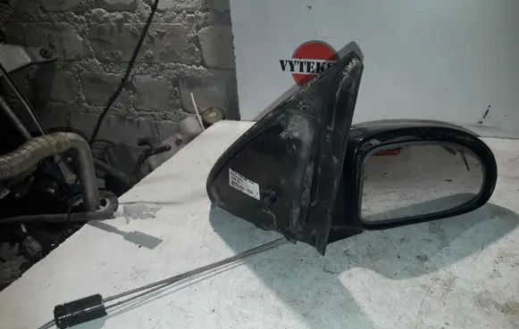 Ford Focus Manual wing mirror 