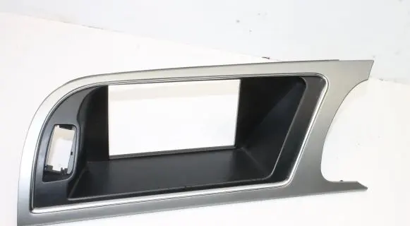 Audi A5 8T 8F Radio/GPS head unit trim 8T2857185F