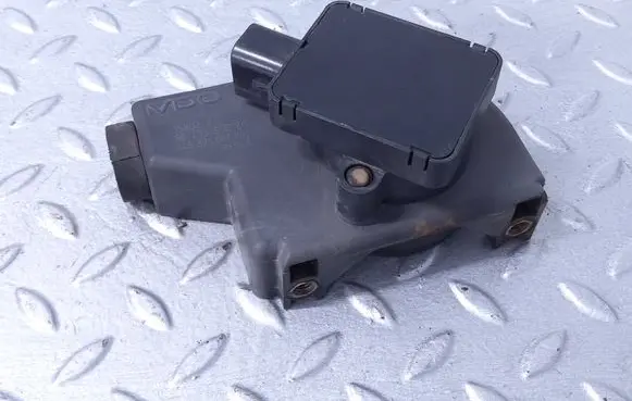 Peugeot 807 Accelerator pedal position sensor 9643365680 445821001002 15802L