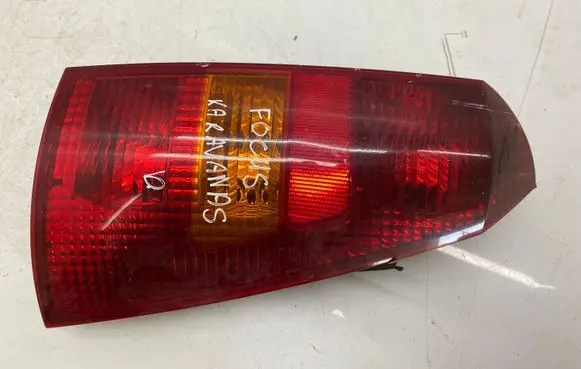 Ford Focus Rear/tail lights XS4X13404FC