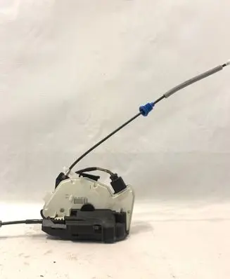 Volkswagen Up Rear door lock
