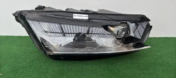 Skoda Octavia Mk4 Headlight/headlamp 5E4941016A