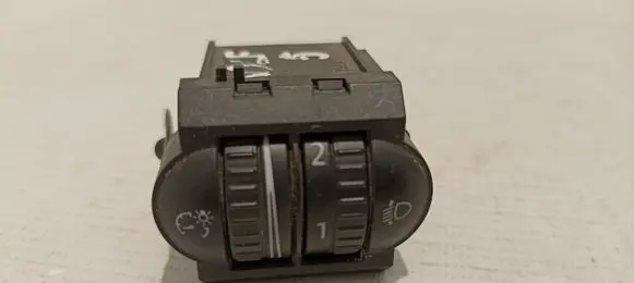 Volkswagen Golf V Headlight level height control switch 1K0941333D
