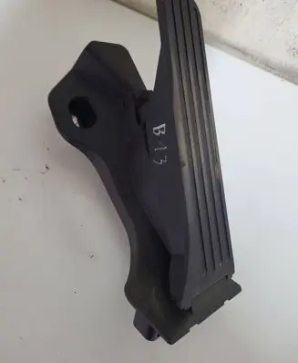 Volkswagen Tiguan Accelerator throttle pedal 1K1721503S 6510100002