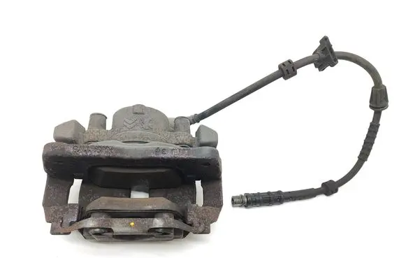 Peugeot 5008 II Front brake caliper