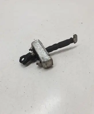 Toyota Auris 150 Front door check strap stopper