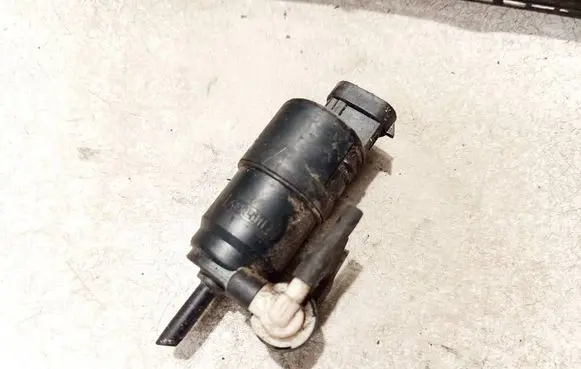 Renault Megane I Windscreen/windshield washer pump 7700821782