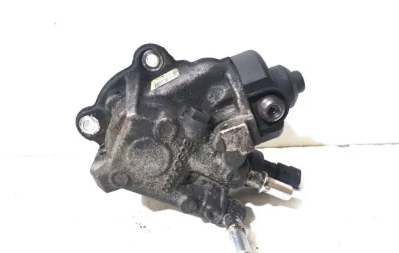 Hyundai i40 Fuel injection high pressure pump