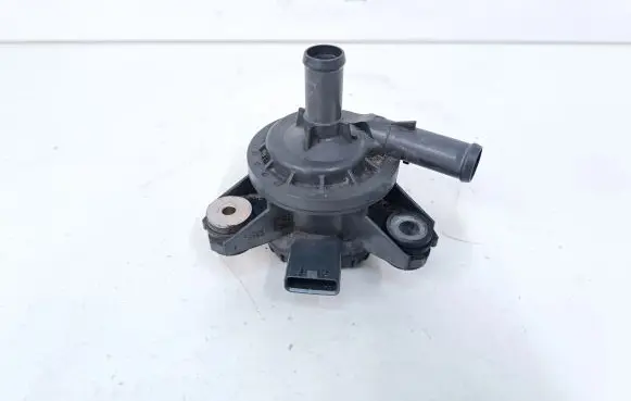 Toyota Prius+ (ZVW40) Electric auxiliary coolant/water pump G904052010