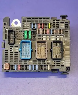 Citroen C4 II BSM Control unit 9807427980 30661406 BSMAB100