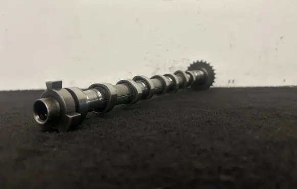 Hyundai i30 Camshaft 34810911