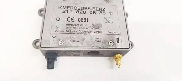 Mercedes-Benz A W169 Antenna control unit 2118200885