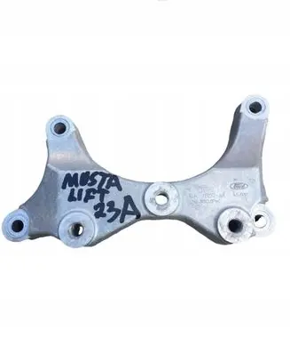 Ford Mustang VI Engine mounting bracket JR3C7B152AA
