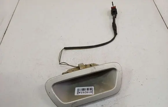 Chrysler 300 - 300C Tailgate/trunk/boot exterior handle 13405100 1340-5100