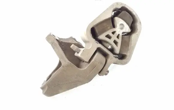 Ford Mondeo MK V Gearbox mount DS736P082AD