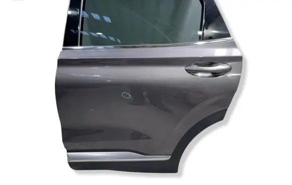 Hyundai Santa Fe Rear door
