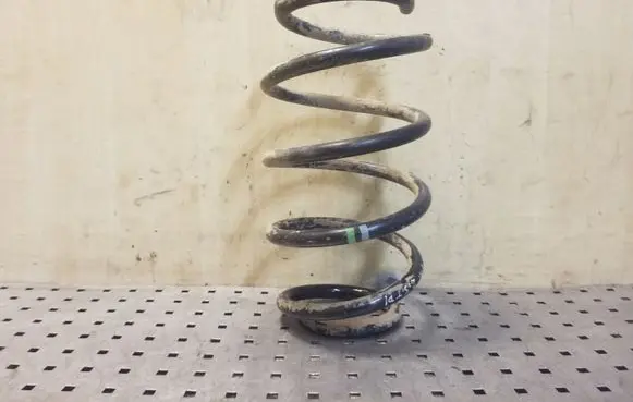 Volkswagen Transporter - Caravelle T5 Front coil spring