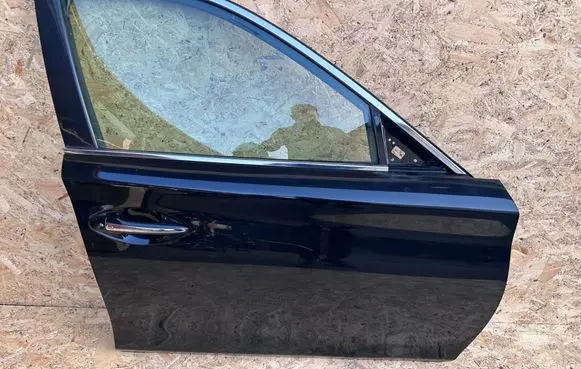 Infiniti Q50 Front door 