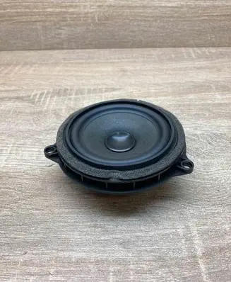 BMW 1 F20 F21 Rear door speaker 920918302 18820010