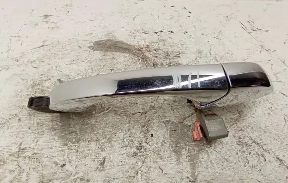 Chrysler 300 - 300C Front door exterior handle 05065800AF