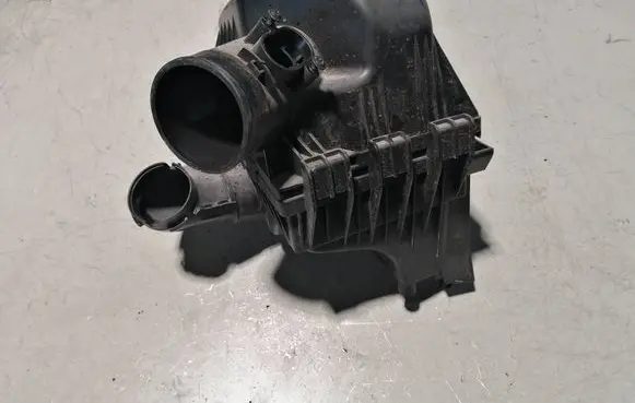 Buick Encore I Air filter box 1097871 109787S01
