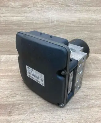 BMW 5 E60 E61 ABS Pump 6783360 6774679