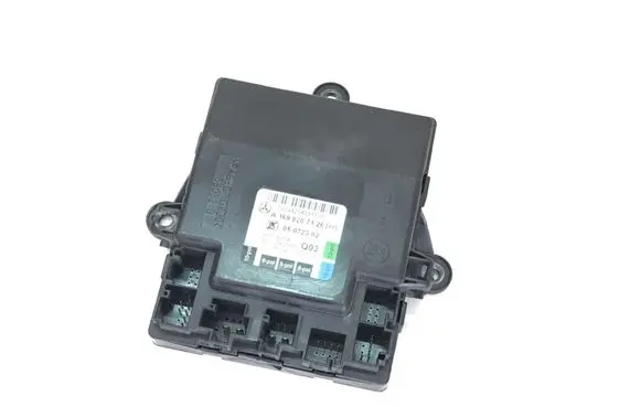 Mercedes-Benz A W169 Door control unit/module A1698207126 05072302