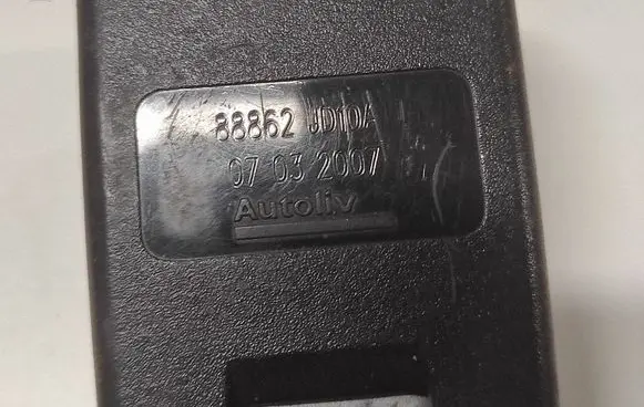 Nissan Qashqai Rear seatbelt 88862JD10A