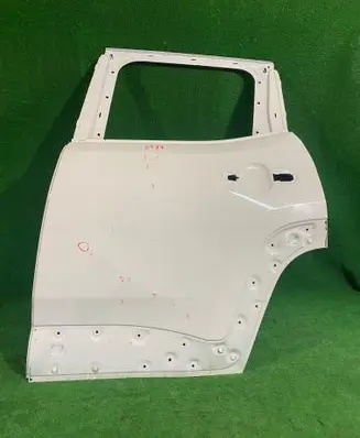 Jeep Renegade Rear door