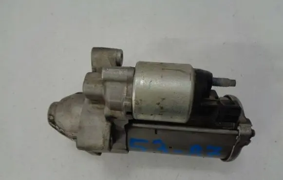 Peugeot 308 Starter motor 9675660680