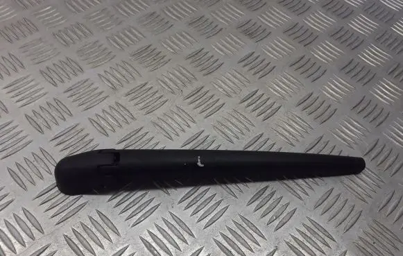 Fiat Panda II Rear wiper blade arm