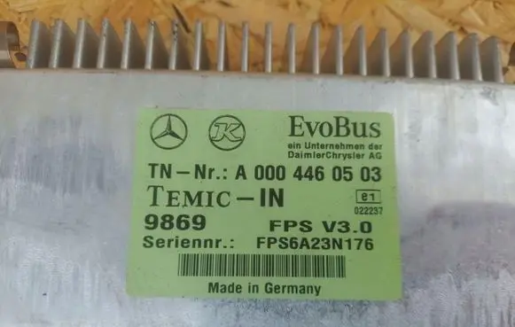 Mercedes-Benz E W213 Wing mirror control module 