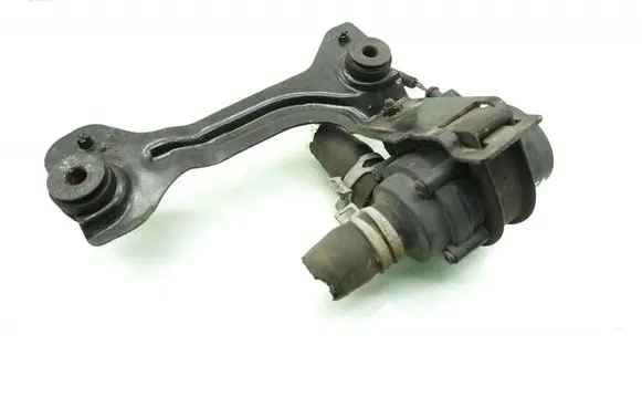Volvo V40 Water pump 