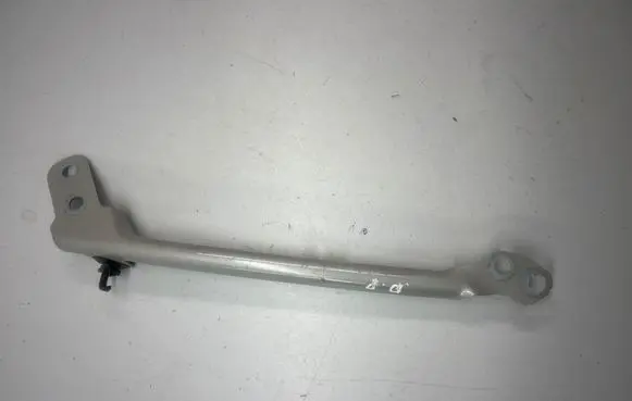Citroen C3 Aircross Headlight/headlamp mounting bracket 39024258