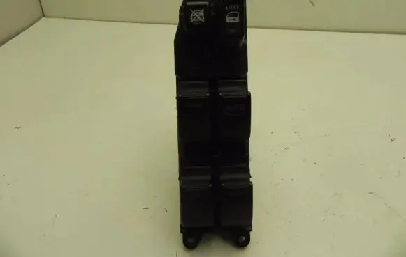 Toyota Prius (XW20) Electric window control switch 8482047012 I5736